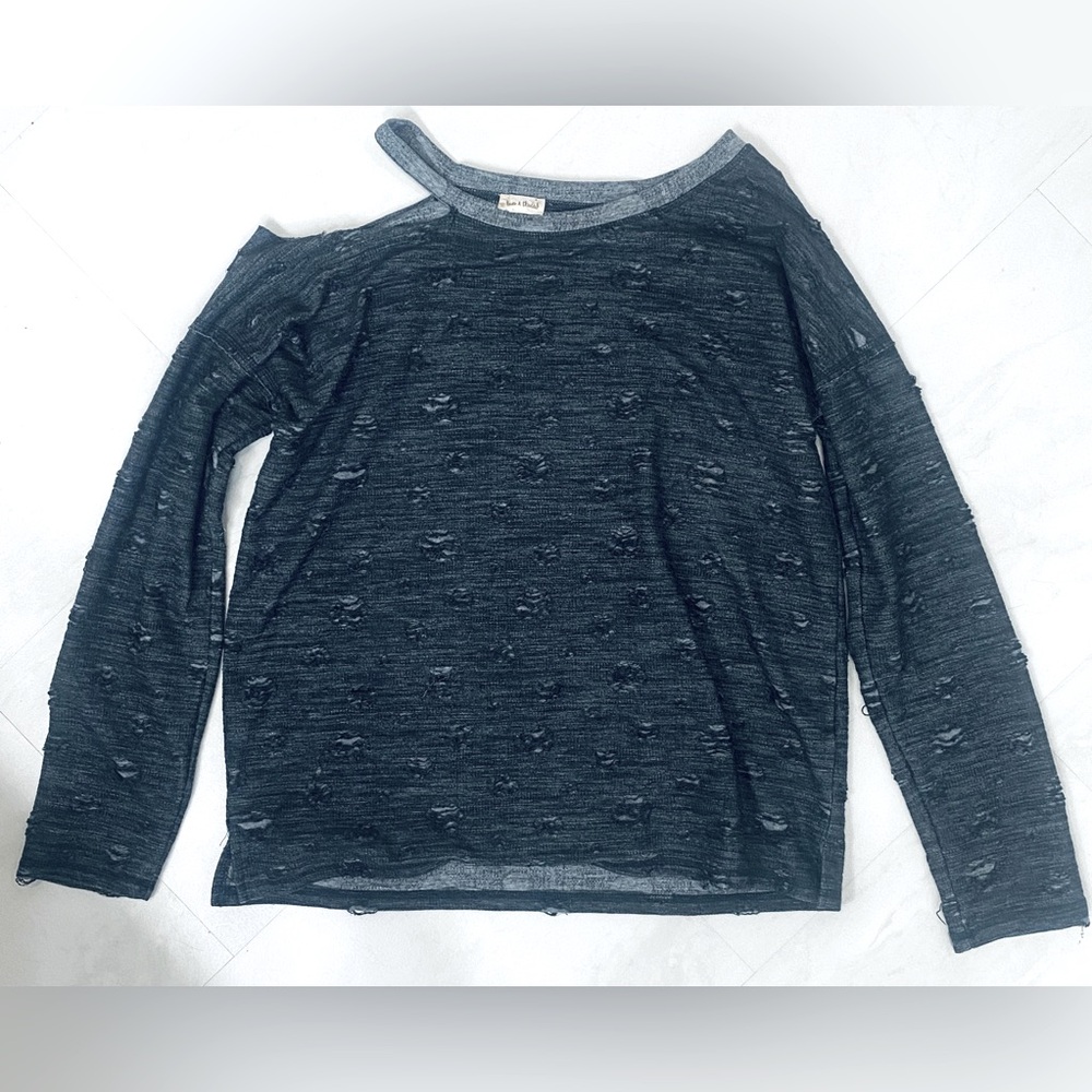 Hem & Thread grey distressed sweater